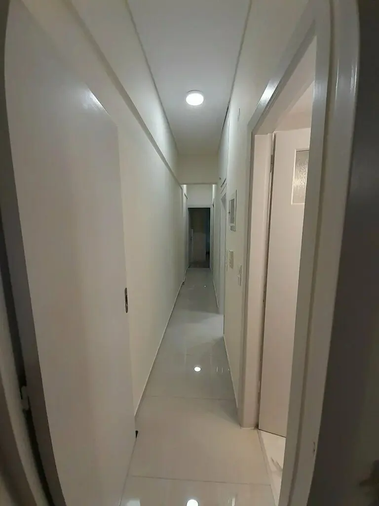 Flat Of 98 M² In Athens