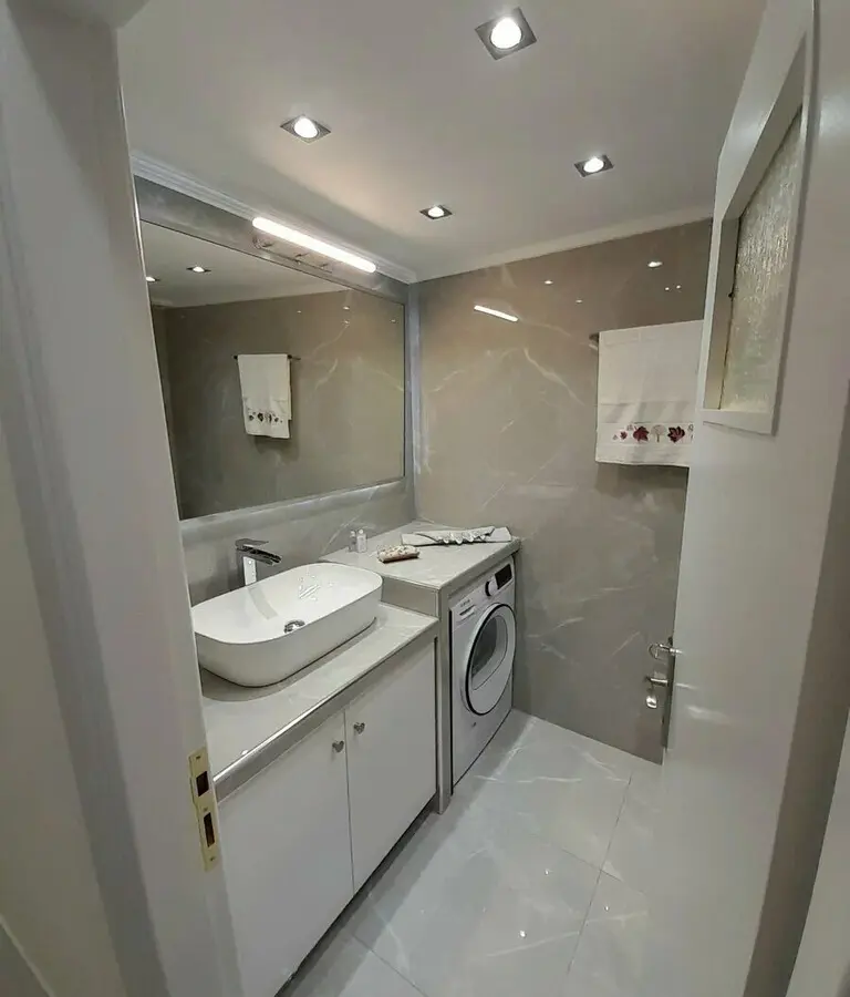 Flat Of 98 M² In Athens