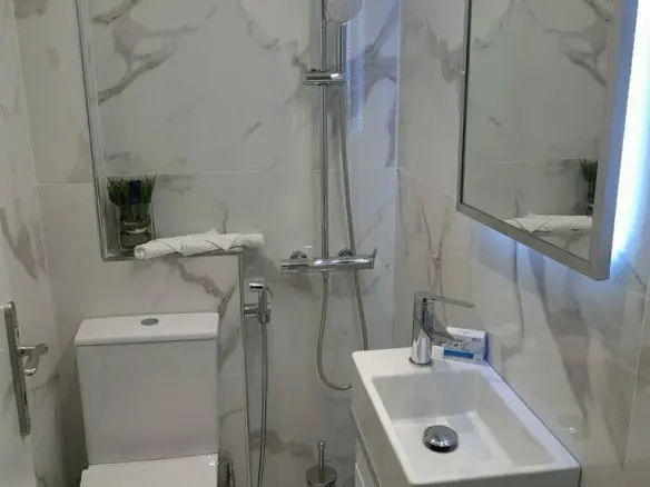 Flat Of 98 M² In Athens