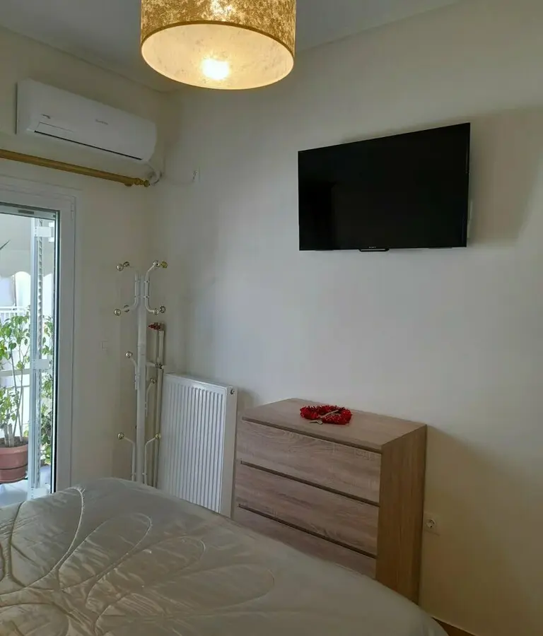 Flat Of 98 M² In Athens