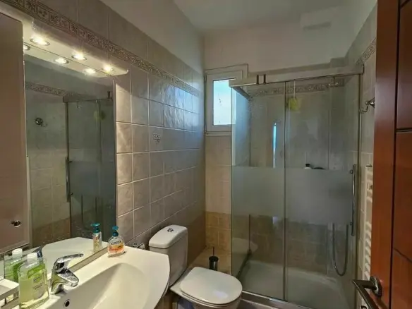 Maisonette Of 198 M² In Peloponnese