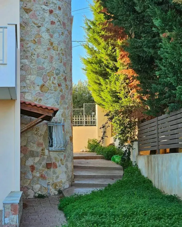 Maisonette Of 198 M² In Peloponnese