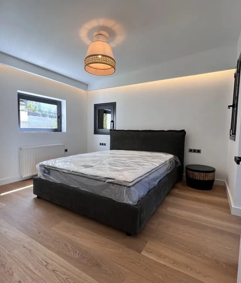Maisonette Of 145 M² In Athens