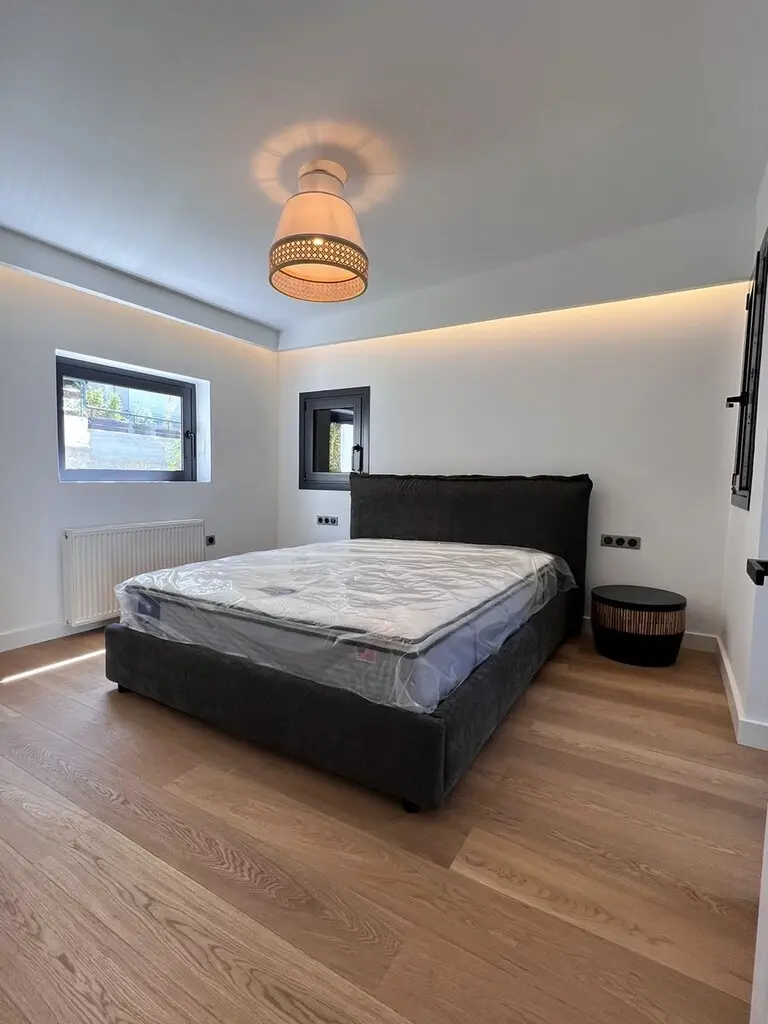 Maisonette Of 145 M² In Athens