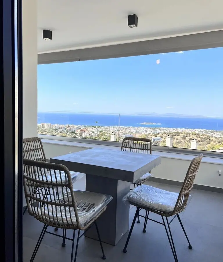 Maisonette Of 145 M² In Athens