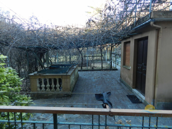 Apartment Of 87 M² With Private Garden In Valbrevenna