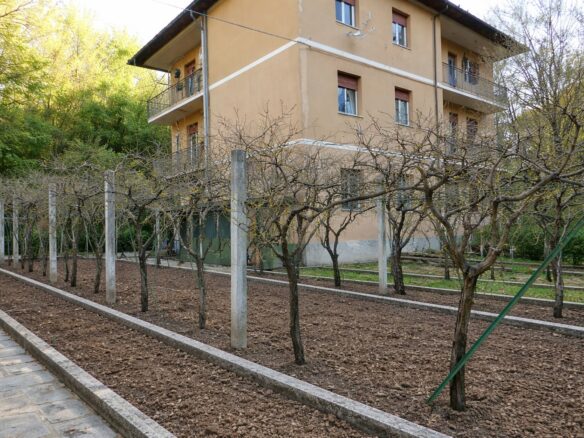 Apartment Of 87 M² With Private Garden In Valbrevenna