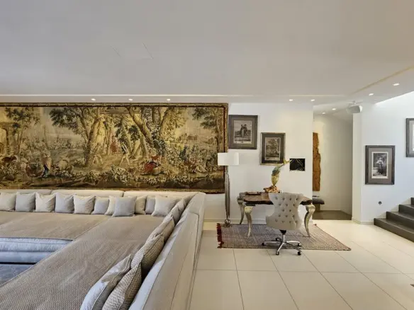 Villa Of 650 M² In Crete