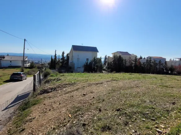 Land Of 3000 M² In The Suburbs Of Thessaloniki