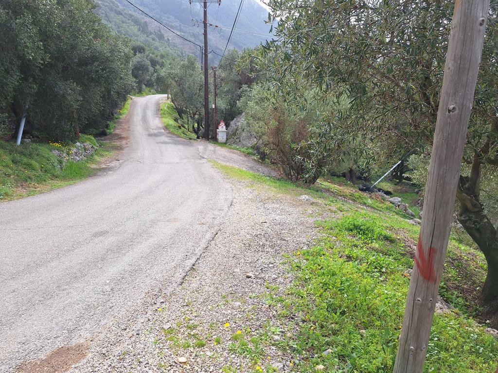 Land Of 980 M² In Corfu