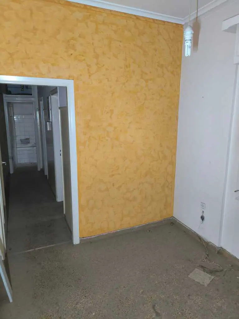 Flat 80 M² In Athens