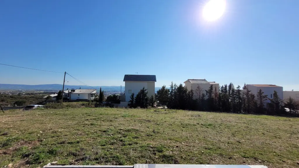 Land Of 3000 M² In The Suburbs Of Thessaloniki