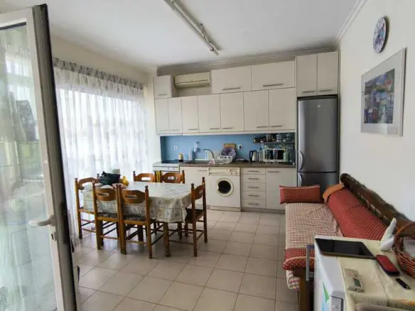 Detached House Of 600 M² On The Olympic Coast