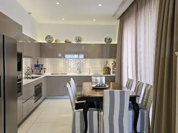 Villa Of 650 M² In Crete