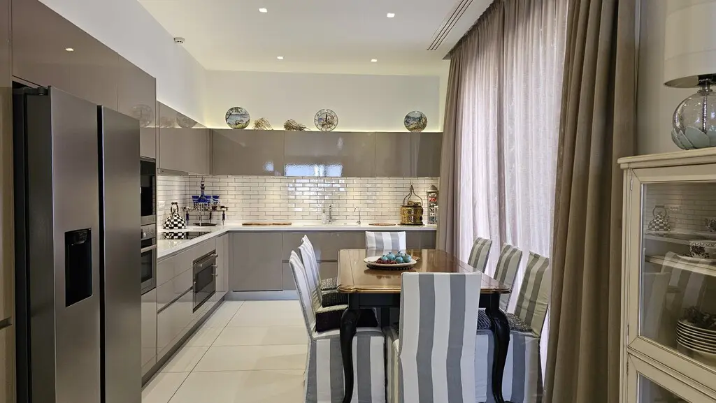 Villa Of 650 M² In Crete