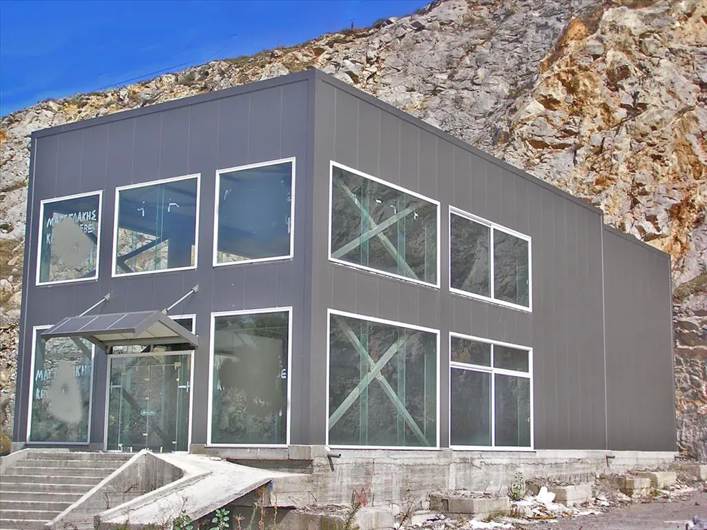 Commercial Property Of 570 M² In Euboea Island