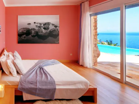 Villa Of 250 M² In Corfu