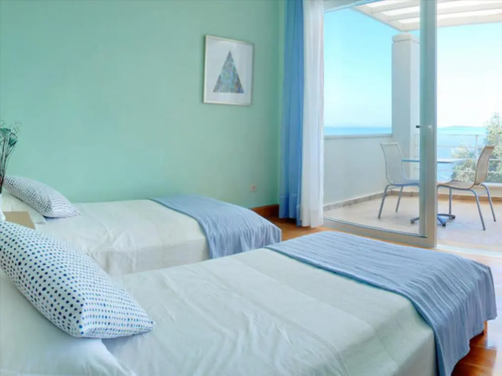 Villa Of 250 M² In Corfu