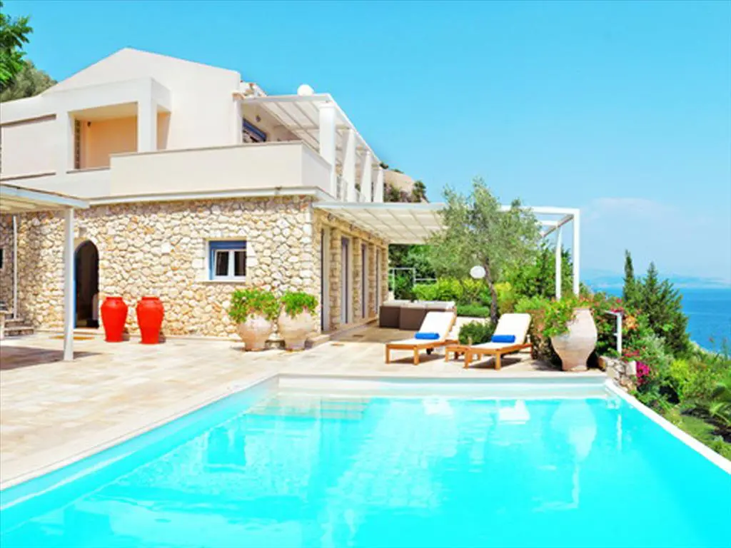 Villa Of 280 M² In Corfu