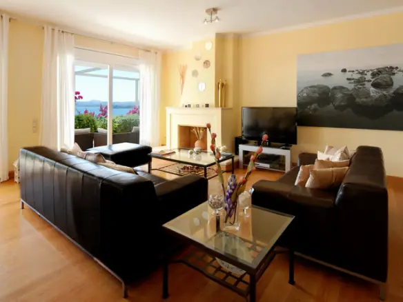 Villa Of 250 M² In Corfu