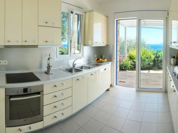 Villa Of 250 M² In Corfu