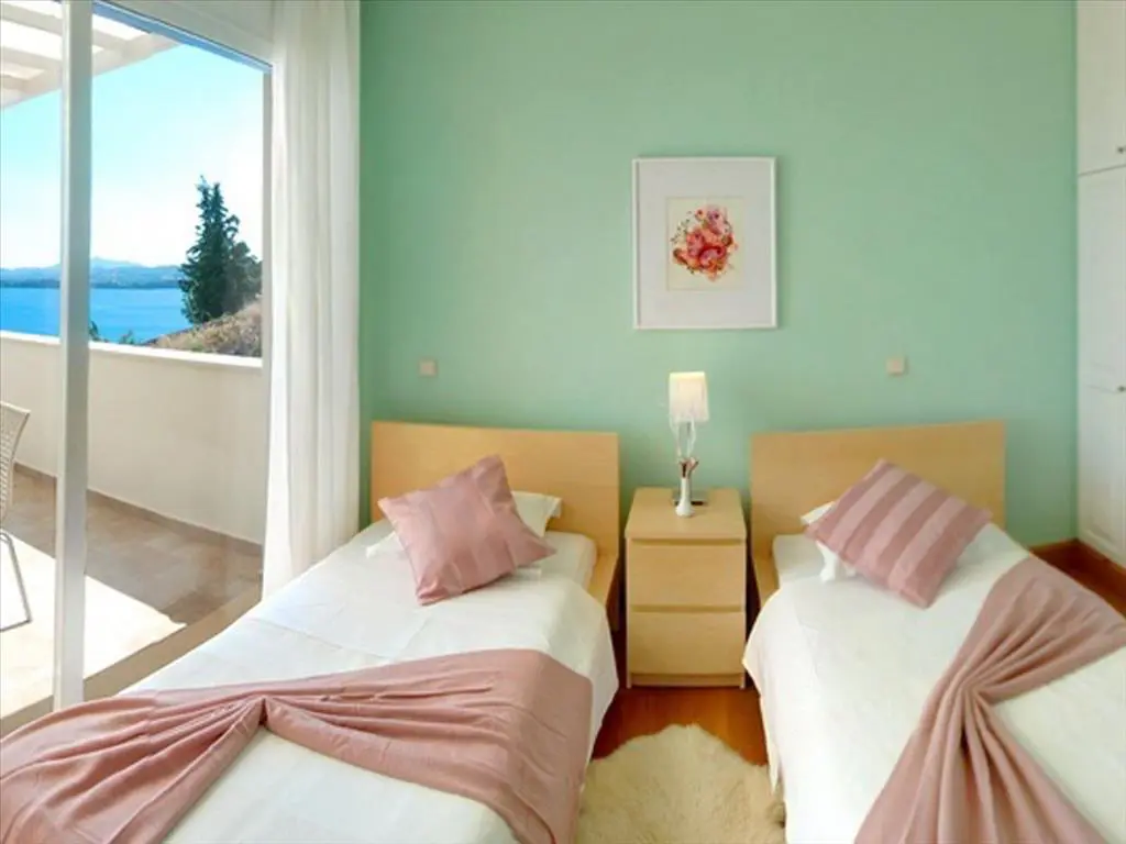 Villa Of 250 M² In Corfu
