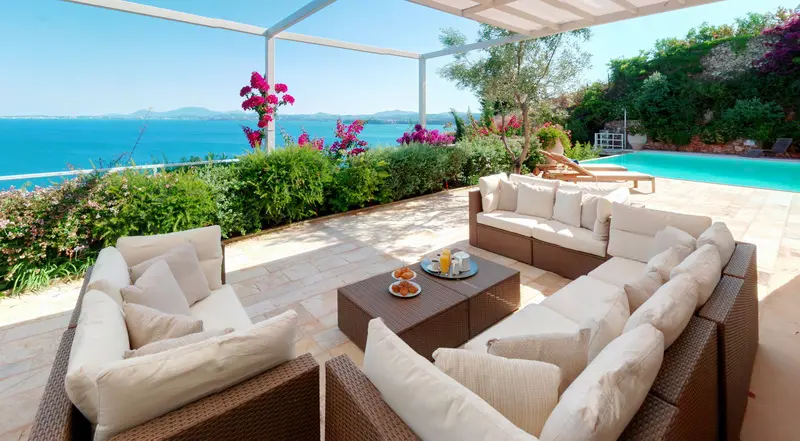 Villa Of 250 M² In Corfu