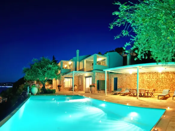 Villa Of 250 M² In Corfu