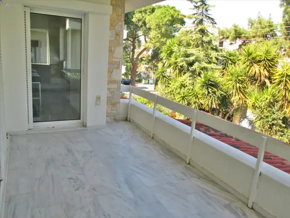 Detached House Of 480 M² In Athens