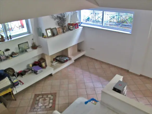 Detached House Of 480 M² In Athens
