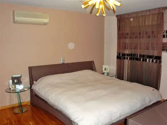 Maisonette Of 320 M² In Athens