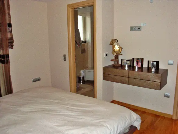 Maisonette Of 320 M² In Athens