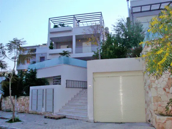 Maisonette Of 320 M² In Athens