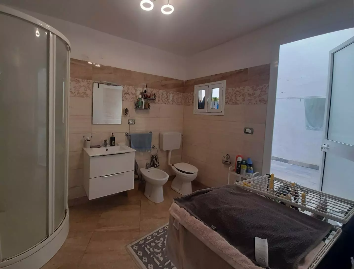 Apartment Of 60 M² With 2 Rooms In Pindaro