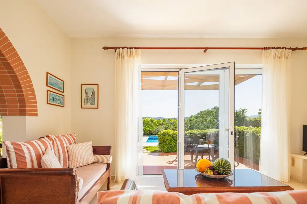 Villa Of 120 M² In Crete