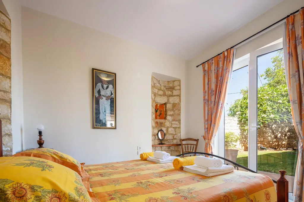 Villa Of 120 M² In Crete