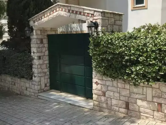 Flat Of 90 M² In Athens