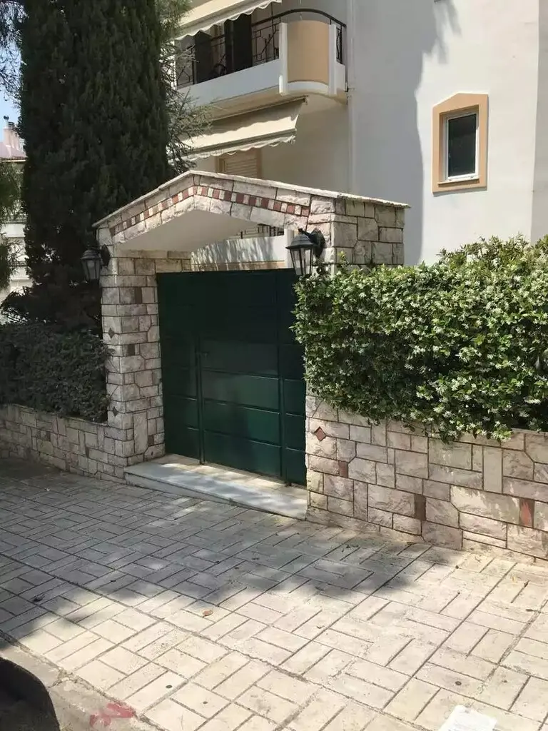 Flat Of 90 M² In Athens