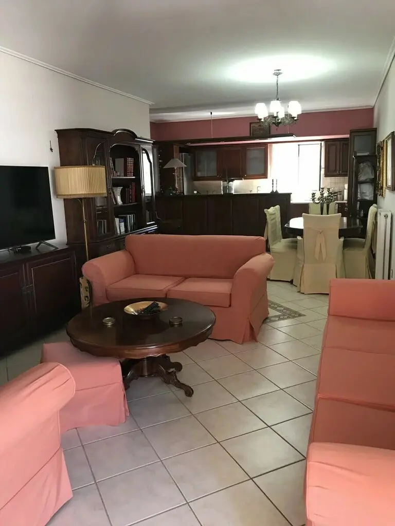 Flat Of 90 M² In Athens