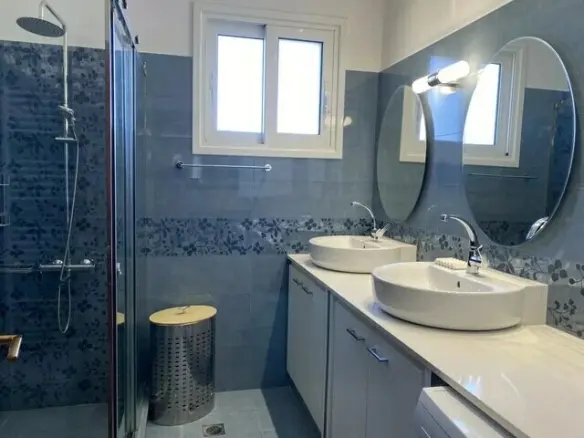 Maisonette Of 180 M² In Peloponnese