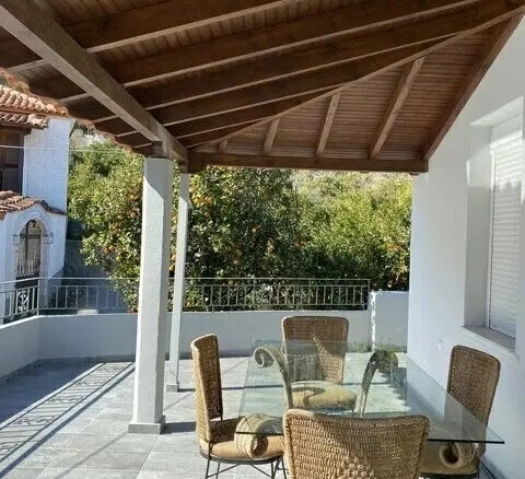 Maisonette Of 180 M² In Peloponnese