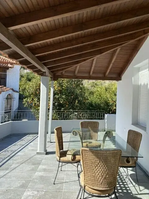 Maisonette Of 180 M² In Peloponnese