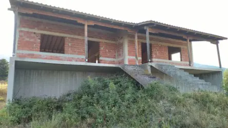 Complex Of 600 M² On The Olympic Coast