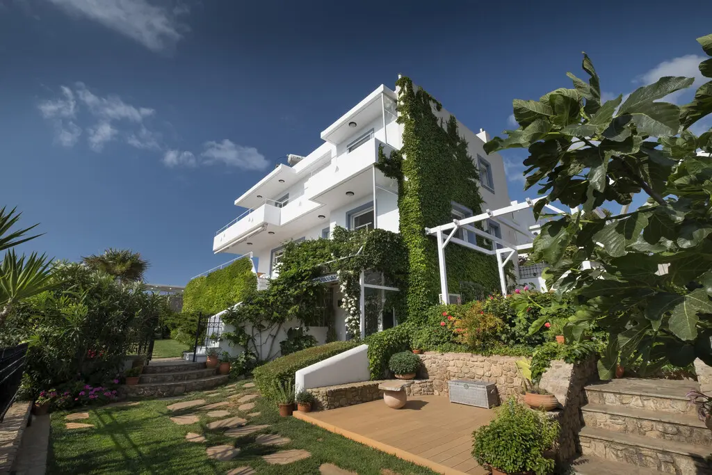 Villa Of 240 M² In Attica