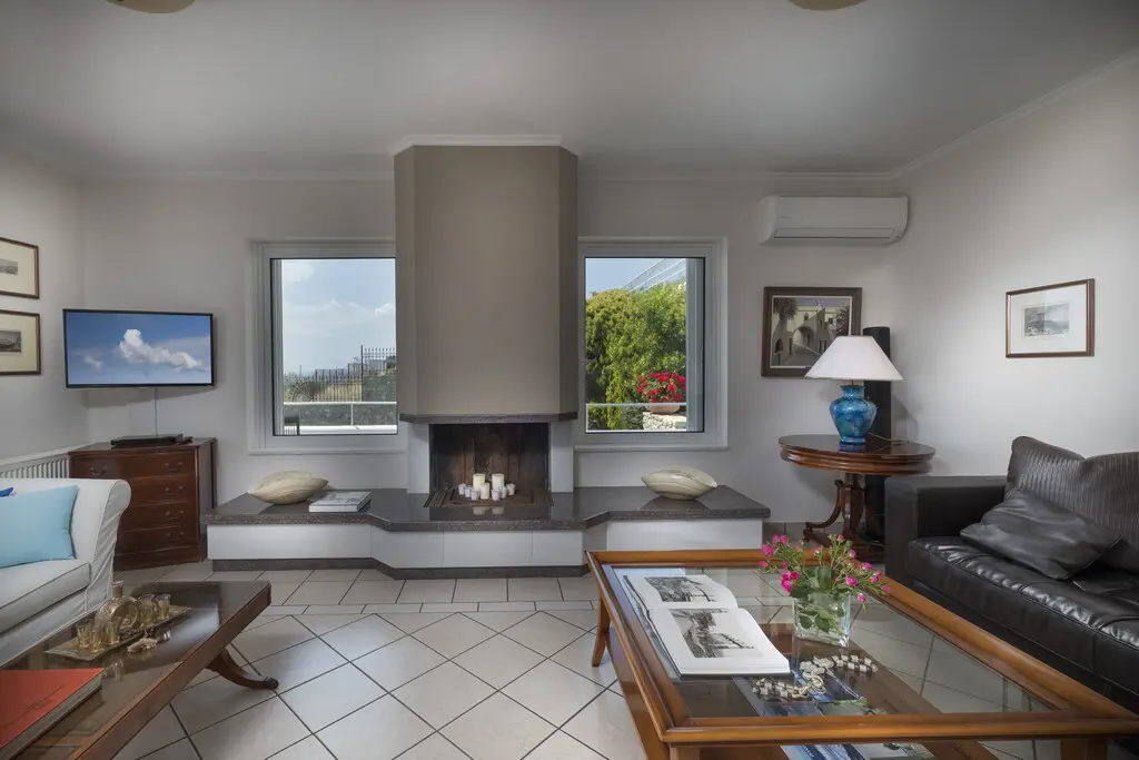 Villa Of 240 M² In Attica