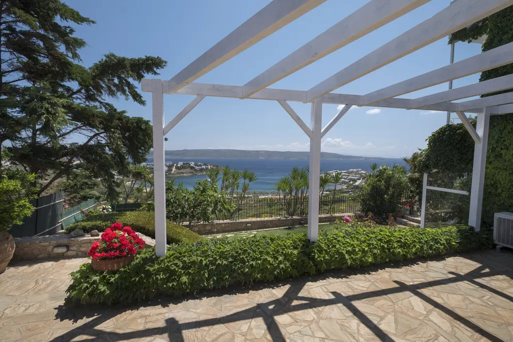 Villa Of 240 M² In Attica