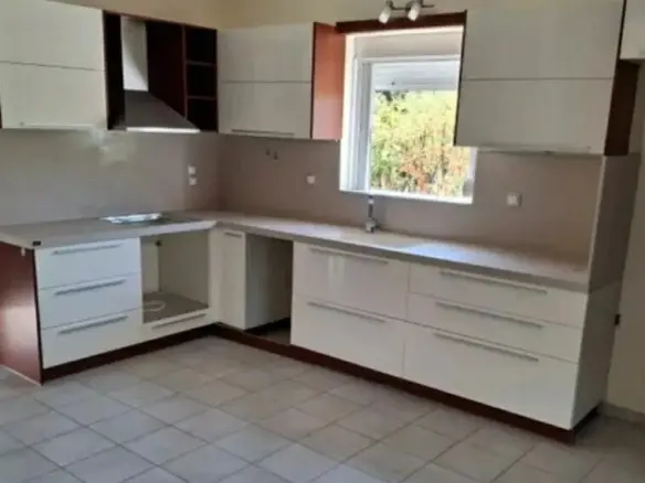 Maisonette Of 169 M² In Peloponnese