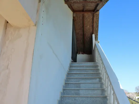 Detached House Of 293 M² On The Olympic Coast