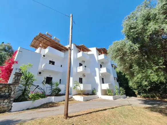 Business Of 192 M² In Corfu