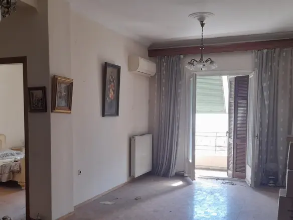 2-bedroom Flat In Center Of Thessaloniki, Greece (90 M²)